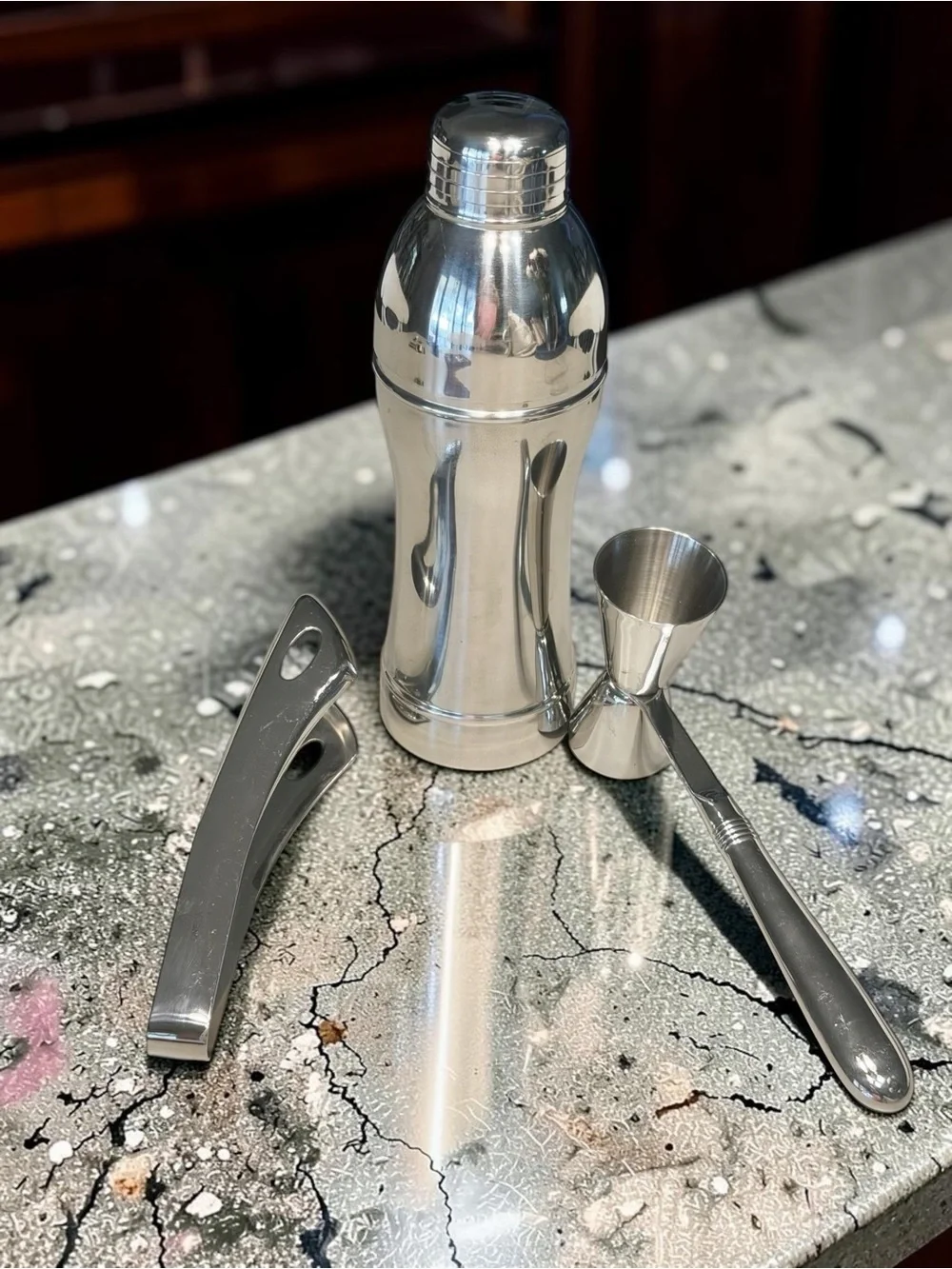 Stainless Steel Oneida Cocktail Shaker Set - Silver